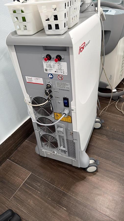 Used 2021 Fotona Starwalker MAQX