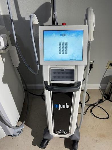 Used 2023 Sciton Mjoule with Moxi and BBL HERO and BBLINK Upgrade