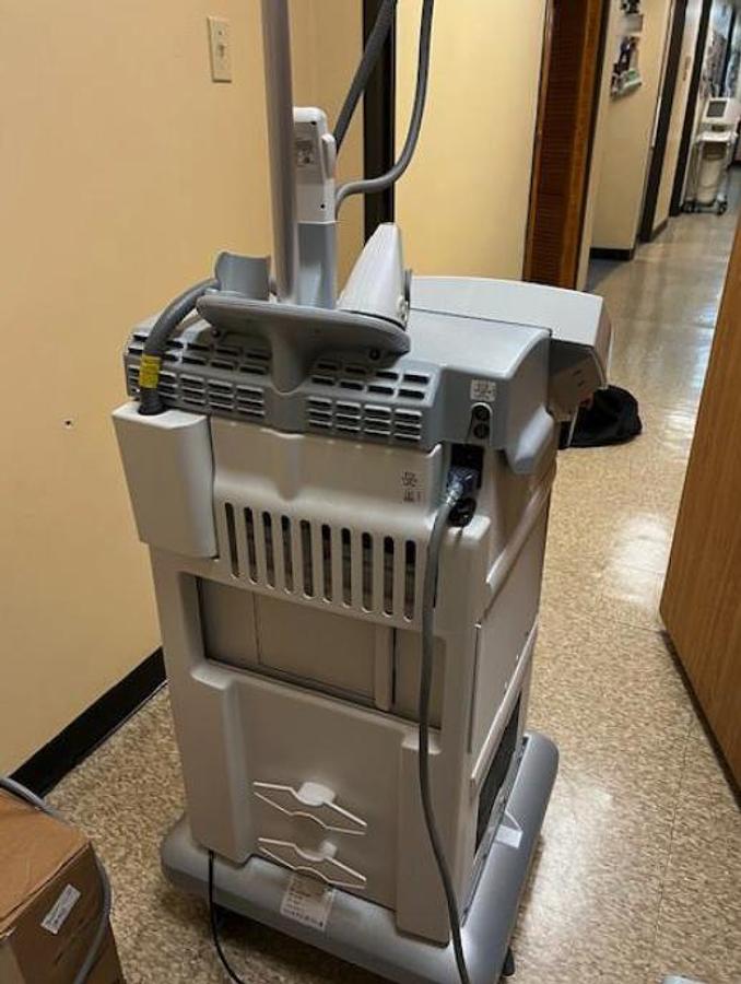 Used 2017 Cynosure Vectus- LOW SHOTS