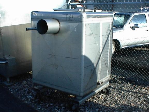 Usado 300 GALLON SINGLE SHELL TANK.  HOOVER