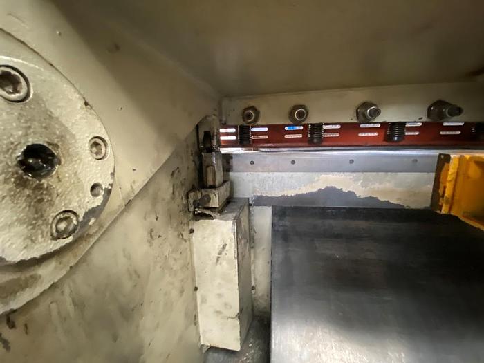 Used 2004 Ermaksan HGS3100 x 6mm Guillotine Shears