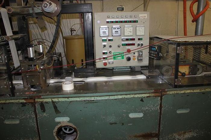 Used MOLNYCKE SANITARY PAD LINE MAXI SIZE 225 FPM