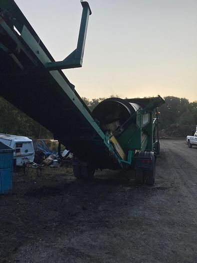 Used 2012 MCCLOSKEY 516