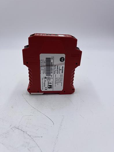 Used Allen-Bradley 440R-N23132 Ser C 