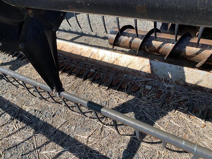 Used 1998 Macdon 942 14’ Multi-crop head