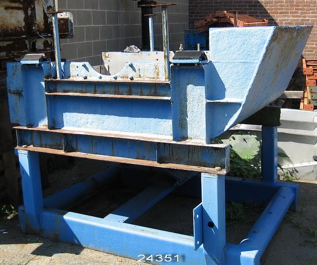 Used Bird JS24 Vibrating Screen Vat #24351