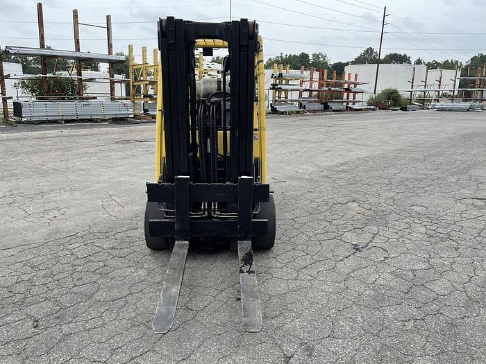 Used 8,000 POUND HYSTER MODEL S80FTBCS MFG. 2013 173" RAISED MAST WITH FORKS