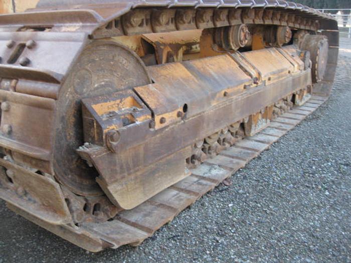 Used 2010 CASE 1650L