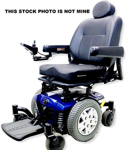 Used Pride Mobility Quantum Q6 Edge VA Powered Wheel Chair New In Box - 2016 Blue