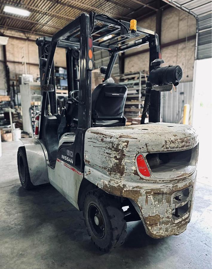 Used Nissan 60  forklift