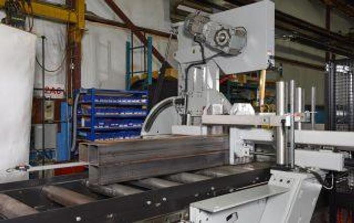 New Hyd-Mech V-21/26APC Automatic Vertical Mitering Band Saw