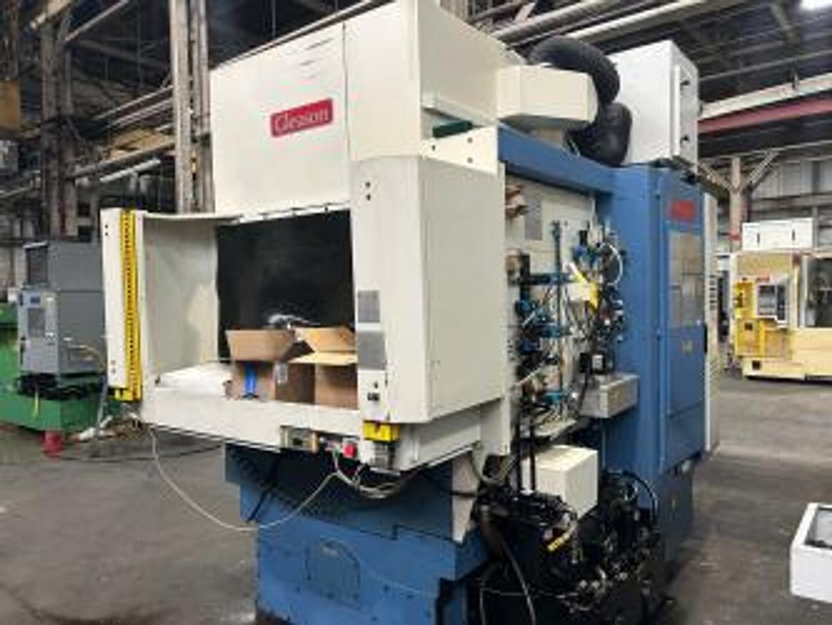 Used GLEASON PHOENIX MODEL 400GH CNC GEAR HOBBER