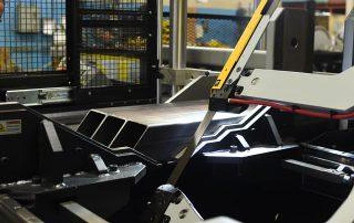 New Hyd-Mech V-21/26APC Automatic Vertical Mitering Band Saw