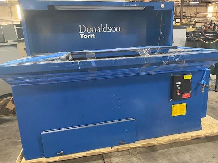 Used Donaldson Torit Downdraft Bench DB3000