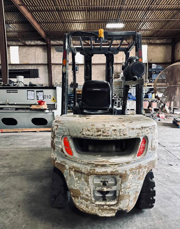Used Nissan 60  forklift