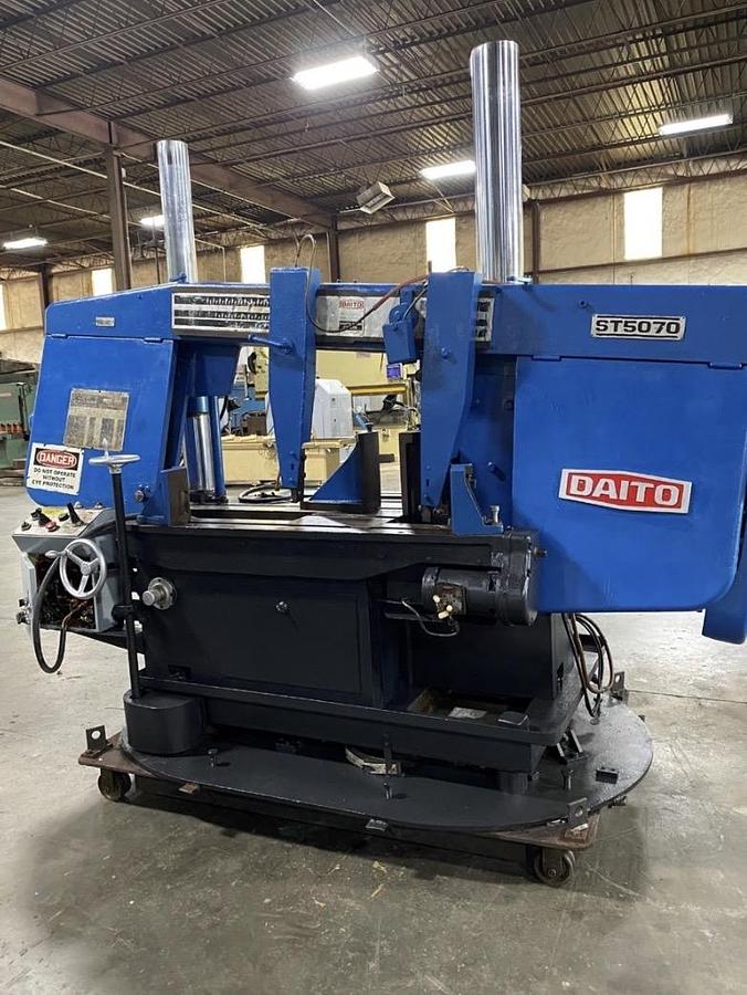 Used Daito ST5070 Band Saw