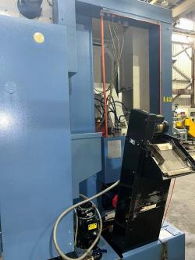 Used GLEASON PHOENIX MODEL 400GH CNC GEAR HOBBER