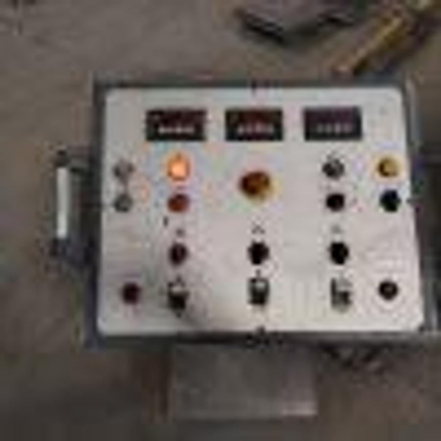 Used 3/4″ x 8′ Virli Cole-Tuve 4RS-8-320 Hydraulic 4 Roll