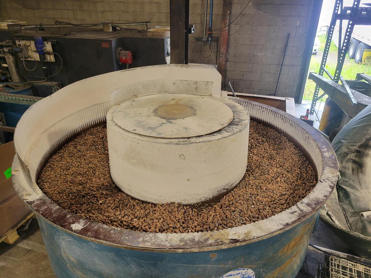 Used Vibratory Finishers