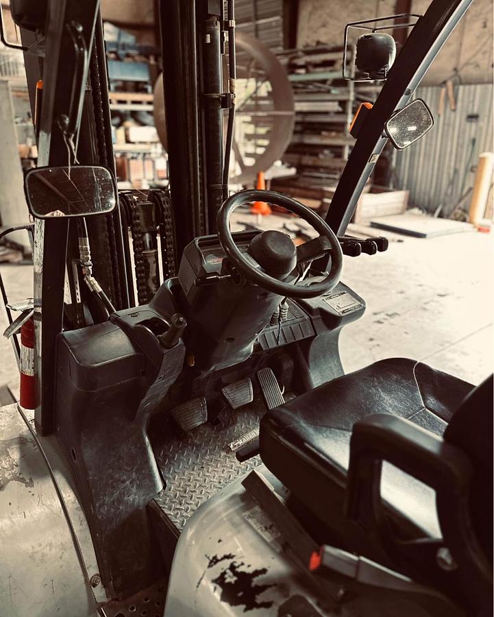 Used Nissan 60  forklift