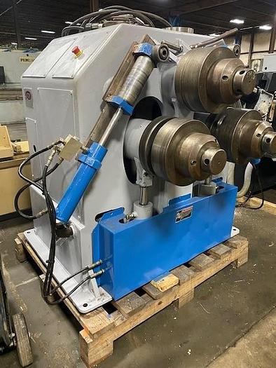 Used Used WDM Hydraulic Pinch Pyramid Angle Roll Machine