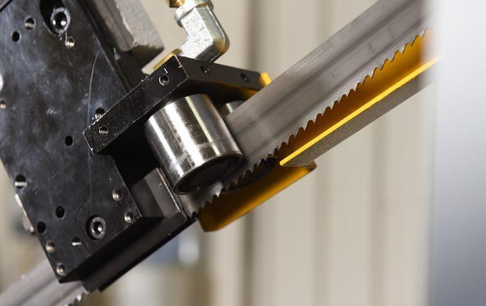 New 16″ x 20″ Hyd-Mech S-23P Semi-Automatic Pivot Style Band Saw