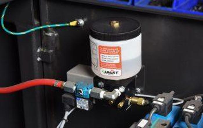 New Hyd-Mech V-21/26APC Automatic Vertical Mitering Band Saw