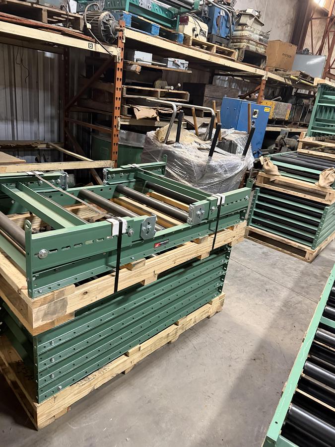 Roach Conveyors 21" x 5' with supports, rollers on 12" centers