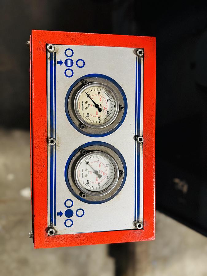 Used Akyapak AHS 40/10 4 roll plate roll