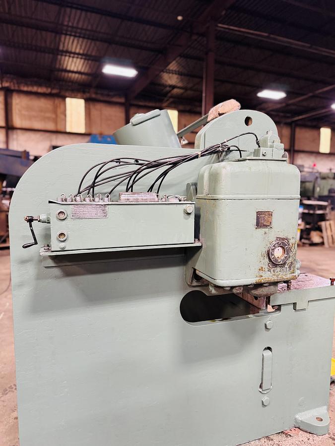 Used Cincinnati 1810