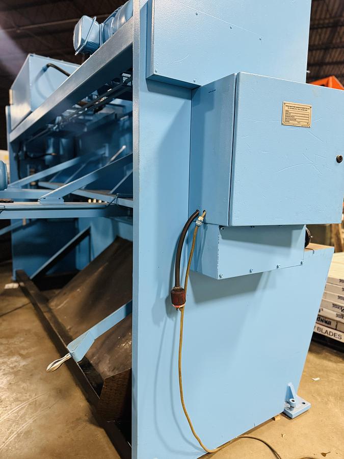 Used 2004 Krras RAS 3013  1/2" X 10 Shear