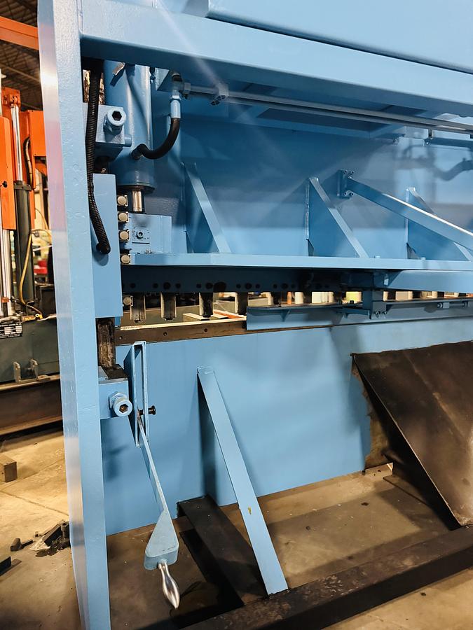 Used 2004 Krras RAS 3013  1/2" X 10 Shear