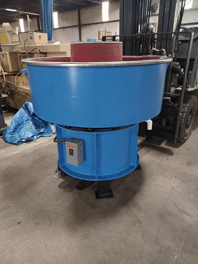 Used Used Sweco FM-10HA Vibratory Finishing Machine With: