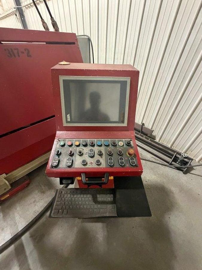 Used 3/4″ x 7′ Akyapak AHS 20/16 Hydraulic Plate Roll