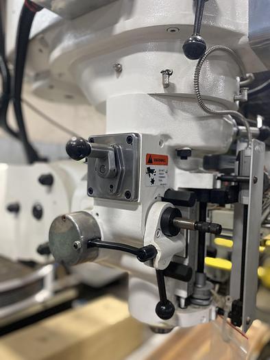 Used GANESH GMV-2F Precision Milling Machine