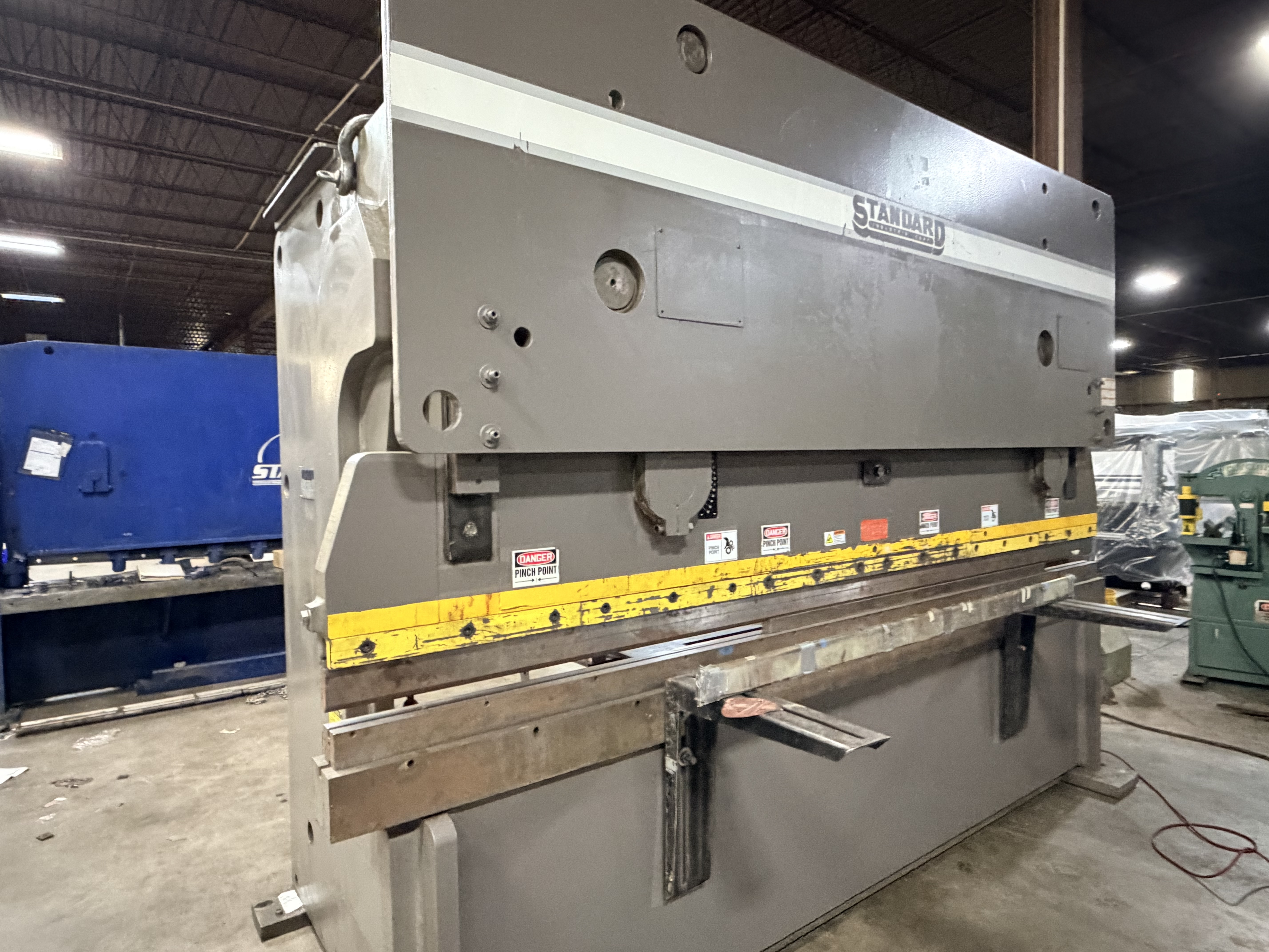 Used 2008 Standard AB 200 12