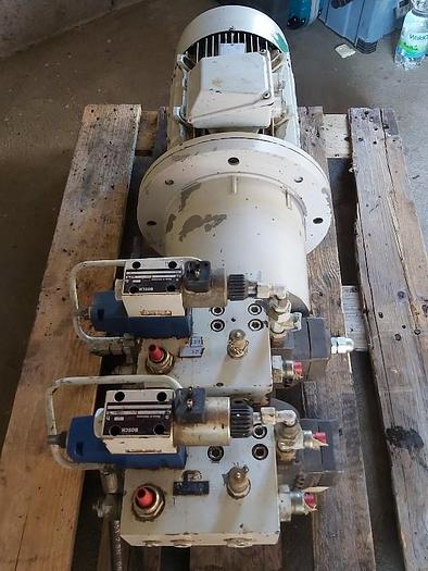 Gebraucht Hydraulikpumpe, Doppelradialkolbenpumpe, HP R18B1, HP R18XX, Moog, gebraucht