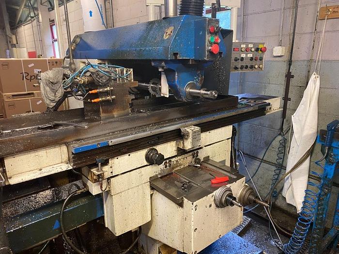 Used 2010 TOS Olomouc FGU32 Horizontal Milling Machine