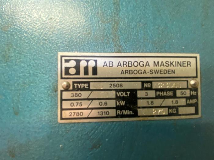 Used Arboga U2508 Milling & Drilling Machine