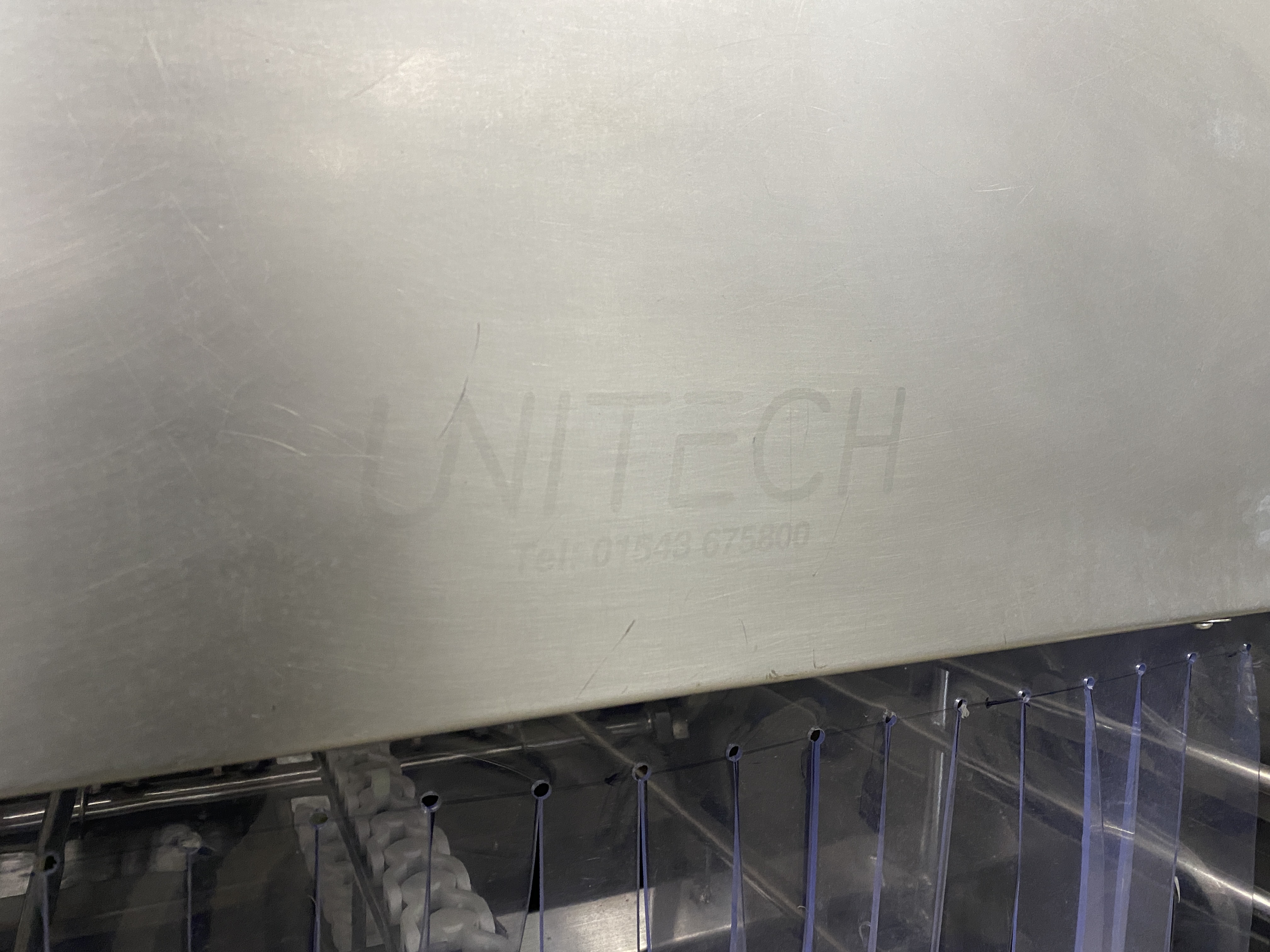Used Unitech crate washer Single track washer with exit conveyor