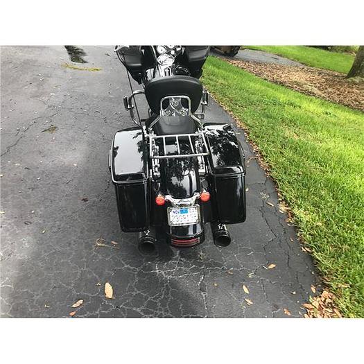Used 2015 Harley Davidson road glide and 3 bike trailer