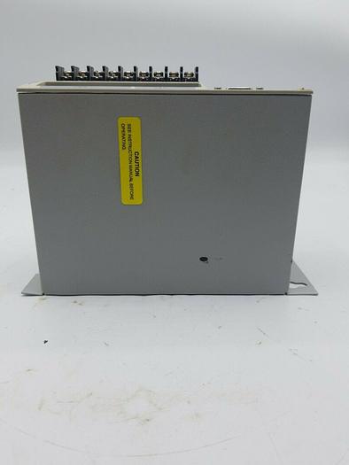Used Allen Bradley Ultra 3000 Servo Drive 2098-dsd-005 ups red