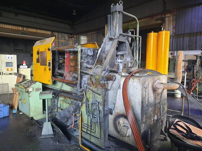 Used Producer 200T Hot Chamber Die Casting Machine Year 2012