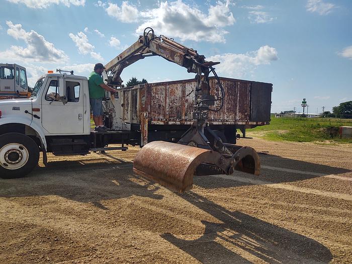 Used 2001 INTERNATIONAL 4700