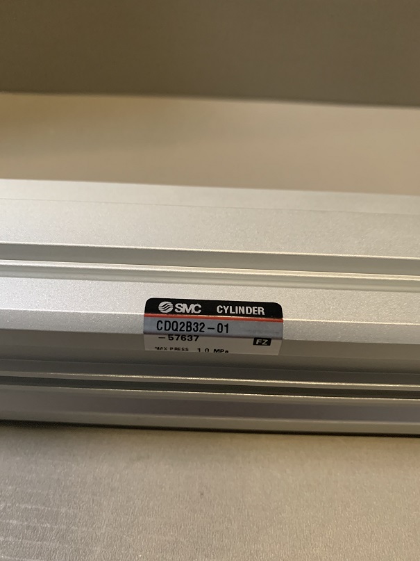 Used SMC Cylinder CDQ2B32-01-57637