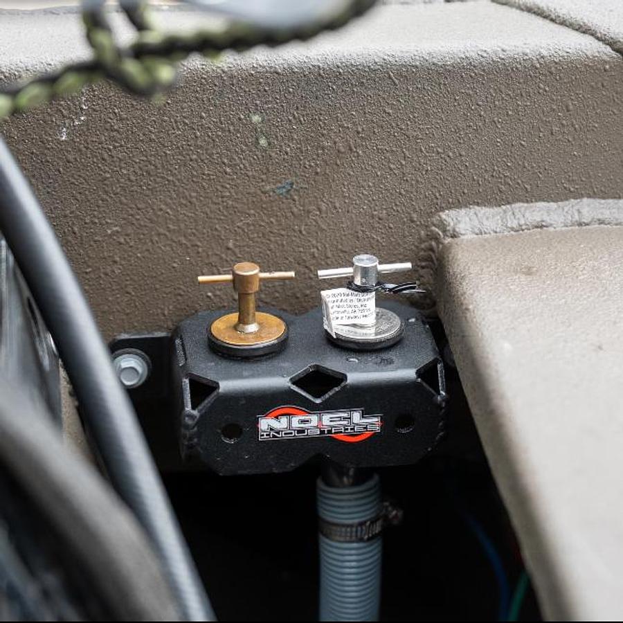 Dual Drain Plug Holder