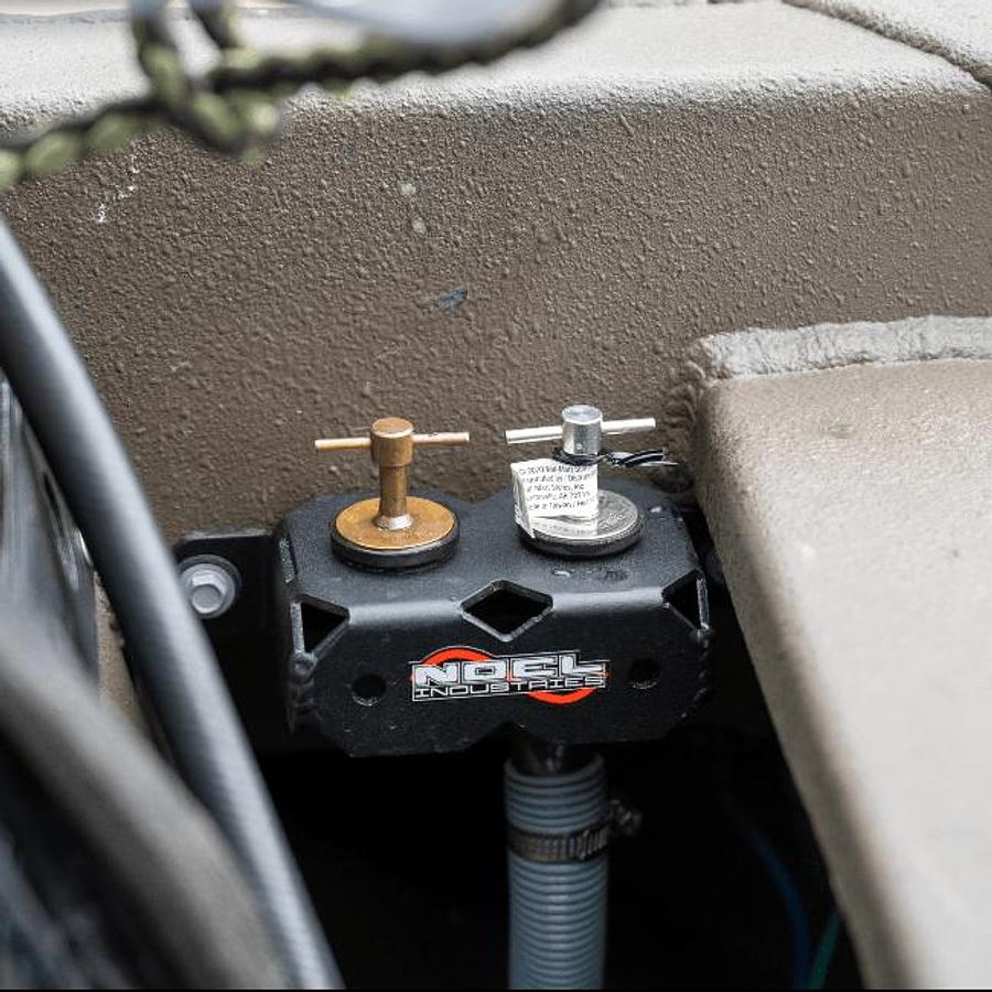 Dual Drain Plug Holder