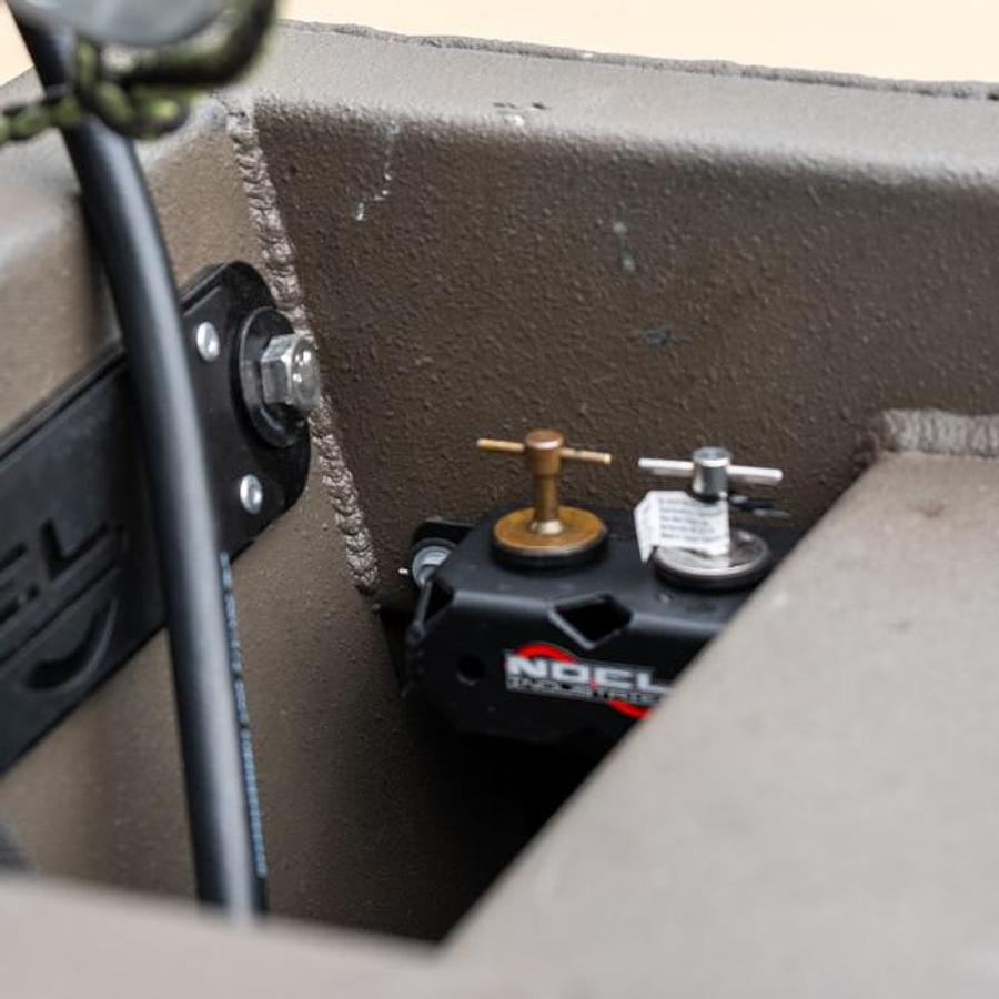 Dual Drain Plug Holder