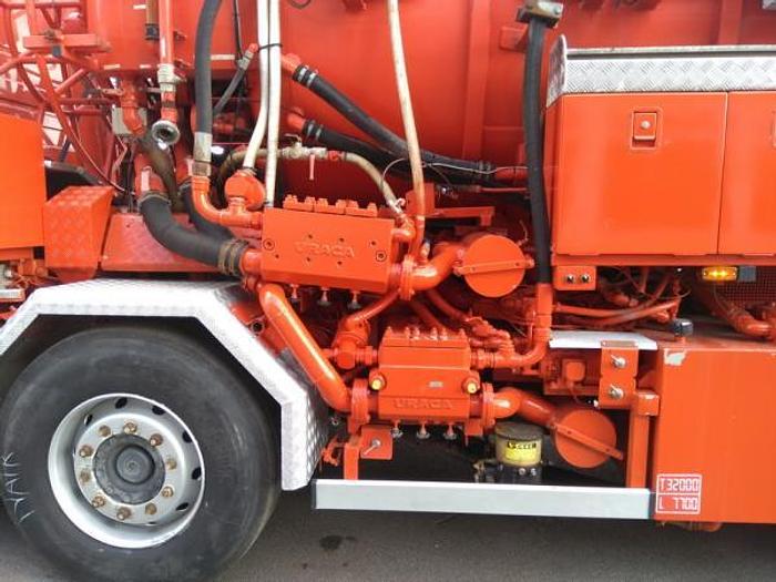 Gebruikt 2004 SCANIA + Helmers recycler 164 G