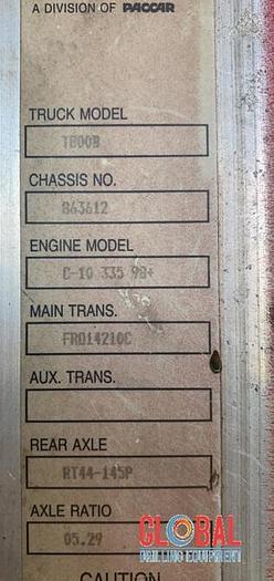 Used Item 0788 : 2001 Kenworth T800B Tractor, 6X4